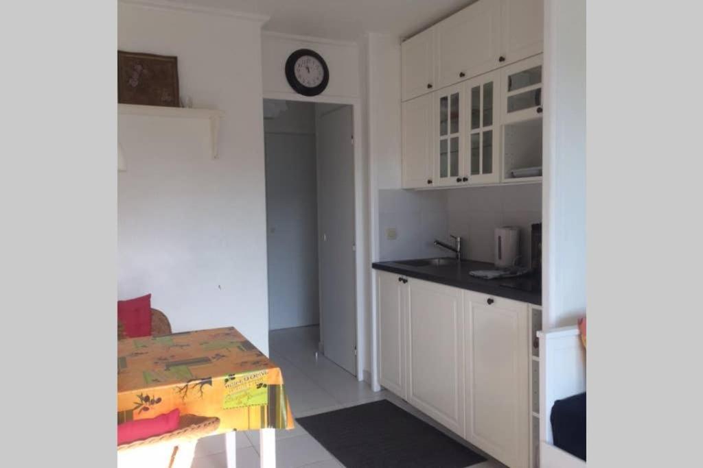 La Petite Cachette - Pool And 150M To The Beach Apartment วีลล์ฟรองซ์-ซูร์-แมร์ ภายนอก รูปภาพ