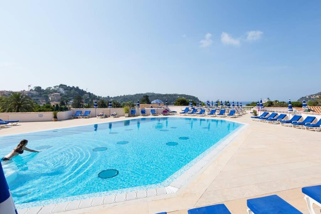 La Petite Cachette - Pool And 150M To The Beach Apartment วีลล์ฟรองซ์-ซูร์-แมร์ ภายนอก รูปภาพ